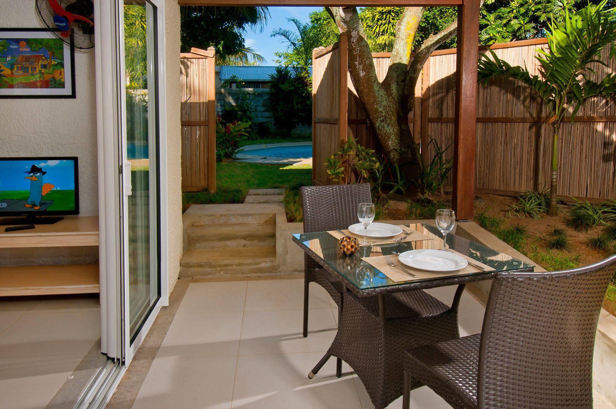 Gardens Retreat Villa Pereybere Beach Exterior photo
